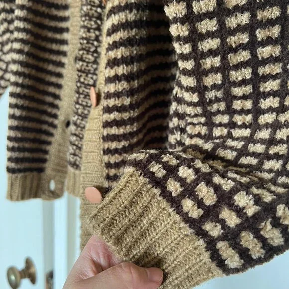 Vintage Japanese cardigan sweater - Picture 11 of 14